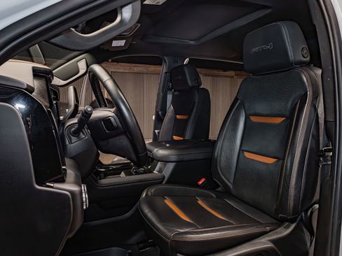 Used 2025 GMC Sierra 3500 AT4 image 20