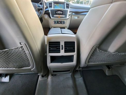 Used 2015 Mercedes-Benz ML 350 2WD image 28