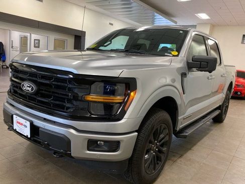 New 2025 Ford F150 XLT w/ Equipment Group 302A MID image 4