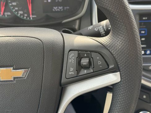 Used 2019 Chevrolet Sonic LS image 32