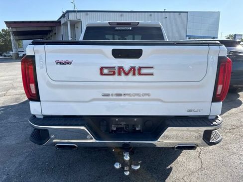 Used 2021 GMC Sierra 1500 SLT AWD/4WD image 3