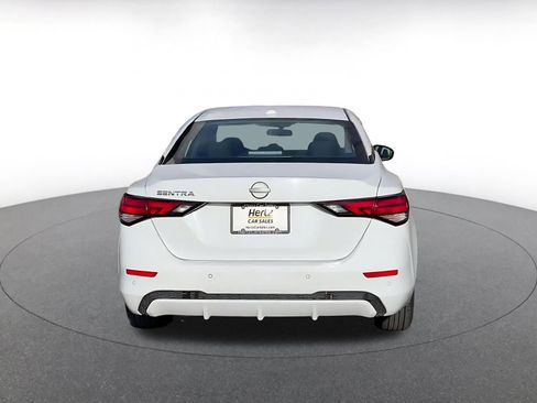 Used 2025 Nissan Sentra SV image 12
