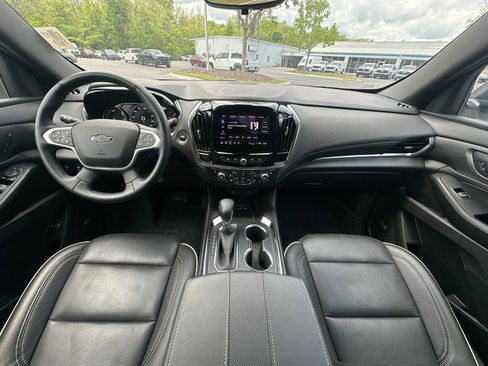 Certified 2023 Chevrolet Traverse Premier w/ Redline Edition image 23