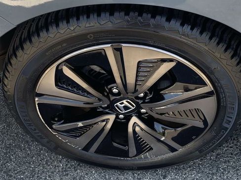 Used 2018 Honda Civic EX image 33