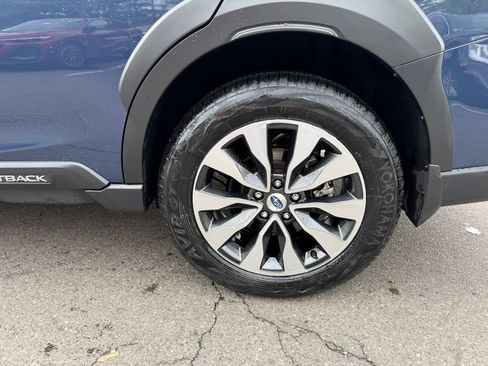 Used 2025 Subaru Outback Touring XT AWD/4WD image 11