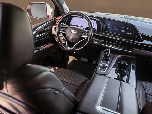 Certified 2023 Cadillac Escalade Sport Platinum image 29