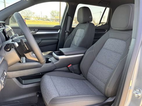 New 2026 GMC Terrain Elevation w/ Black Edition FWD image 16