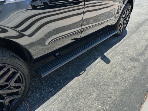 New 2026 Ford Expedition Platinum w/ Stealth Performance Package AWD/4WD image 20