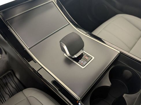 Used 2026 Land Rover Range Rover Evoque S image 17