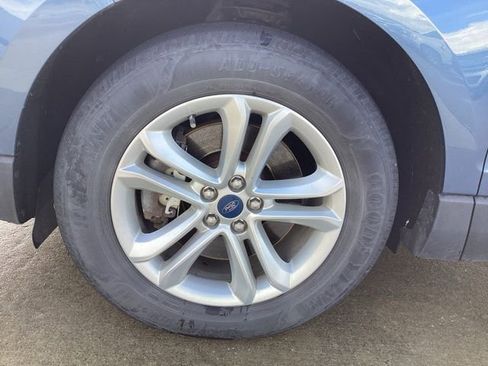 Used 2019 Ford Edge SEL w/ Equipment Group 201A AWD/4WD image 6