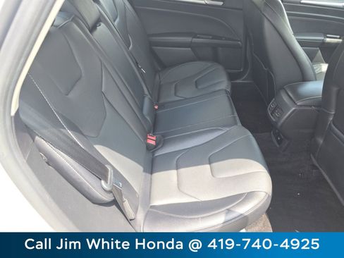 Used 2017 Ford Fusion Energi Titanium FWD image 18