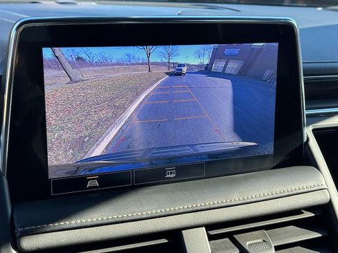 Used 2021 GMC Yukon SLT image 21