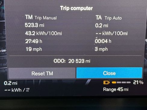 Used 2023 Volvo XC40 Recharge Ultimate image 27