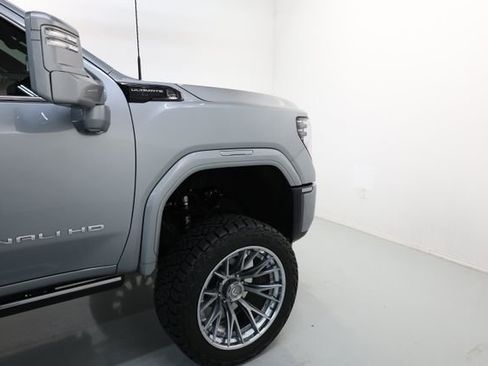 Used 2025 GMC Sierra 2500 Denali Ultimate AWD/4WD image 81