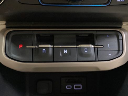 Used 2023 GMC Acadia Denali w/ Denali Technology Package AWD/4WD image 19