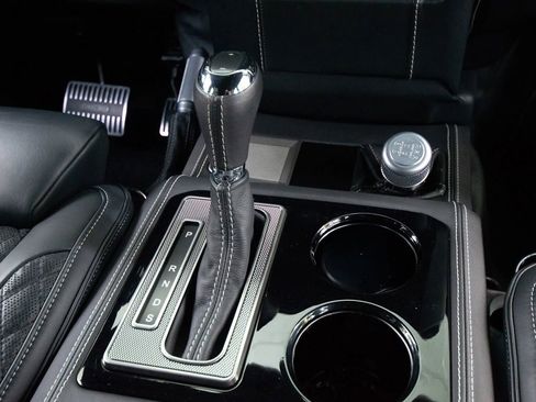 Used 1992 Land Rover Defender 110 image 38