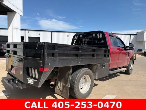 Used 2021 Ford F350 Lariat w/ Lariat Value Package AWD/4WD image 3