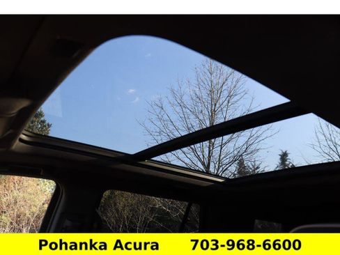 Used 2023 GMC Yukon SLT image 20