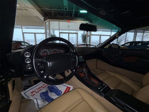 Used 1994 Porsche 928 GTS image 11