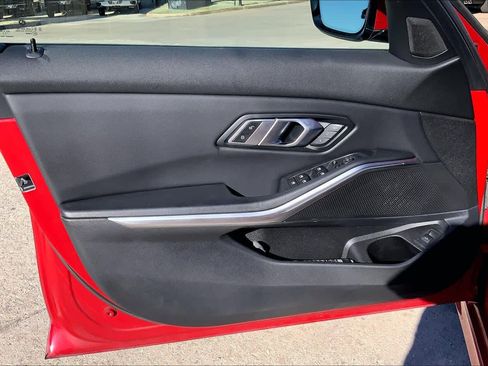 Used 2022 BMW 330i xDrive Sedan image 21