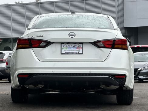 New 2026 Nissan Altima 2.5 SV FWD image 7