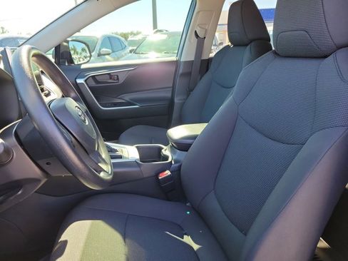 Used 2025 Toyota RAV4 LE image 23
