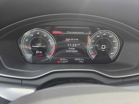 Certified 2025 Audi Q5 2.0T Premium image 28