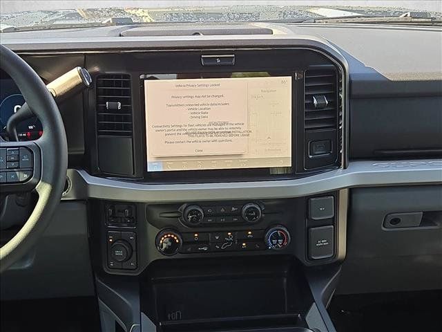 New 2027 Ford F250 XLT w/ XLT Premium Package AWD/4WD image 12