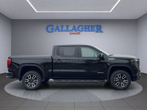 New 2026 GMC Sierra 1500 AT4 w/ AT4 Premium Package AWD/4WD image 3