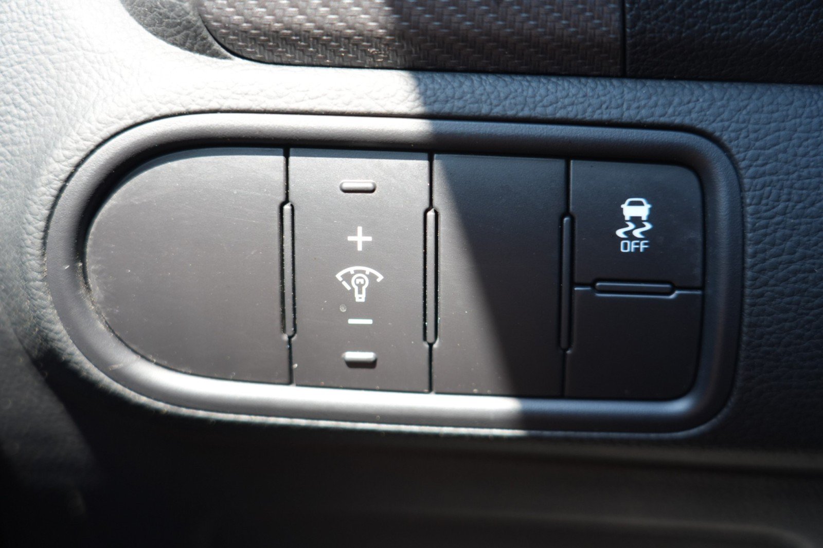 Used 2018 Kia Forte S FWD image 16