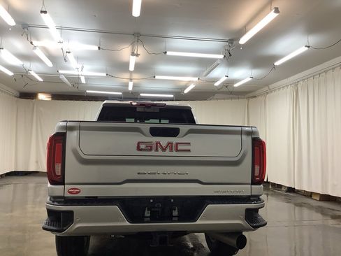 Used 2023 GMC Sierra 2500 Denali w/ Denali Ultimate Package image 7
