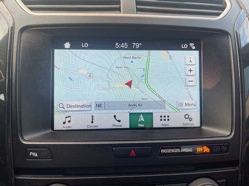 Used 2018 Ford Explorer XLT w/ Equipment Group 202A AWD/4WD image 37