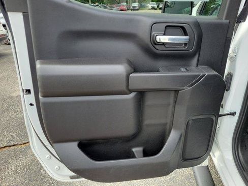Used 2023 Chevrolet Silverado 1500 Custom w/ LPO, Dark Essentials Package AWD/4WD image 12