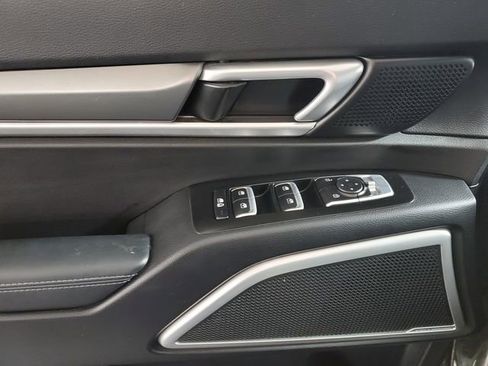 Used 2020 Kia Telluride S w/ S 8 Passenger Seating Package image 24