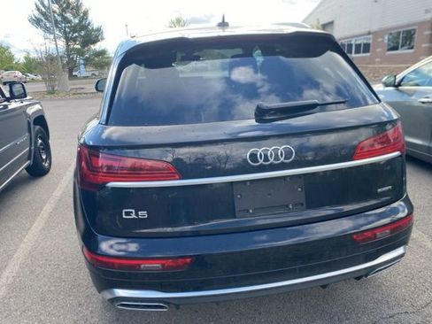 Used 2024 Audi Q5 2.0T Premium w/ Convenience Package image 13