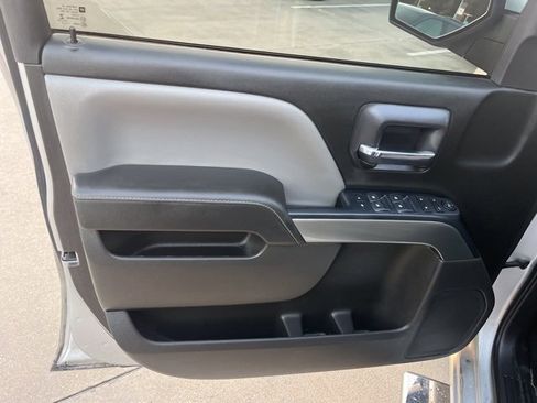 Used 2018 Chevrolet Silverado 1500 LT w/ Texas Edition image 13