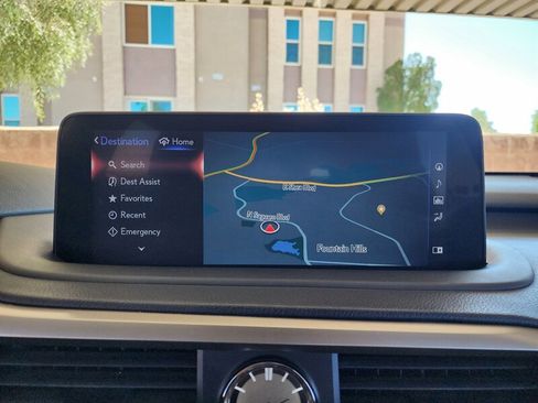 Used 2022 Lexus RX 350L w/ Premium Package image 41