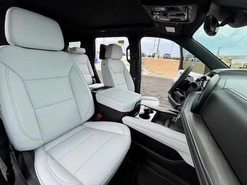 New 2026 Chevrolet Tahoe Premier image 34