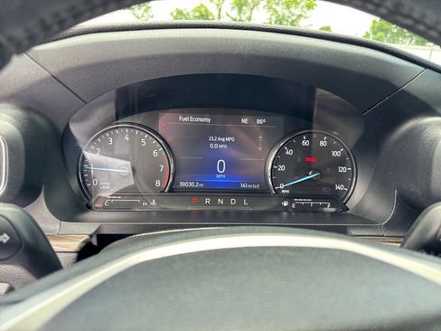 Certified 2022 Ford Explorer Limited w/ Limited Technology Package RWD image 19