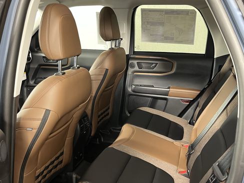 New 2026 Ford Bronco Sport Outer Banks w/ Sasquatch Outer Banks Package AWD/4WD image 13