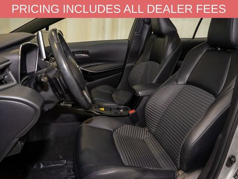Used 2023 Toyota Corolla XSE FWD image 11