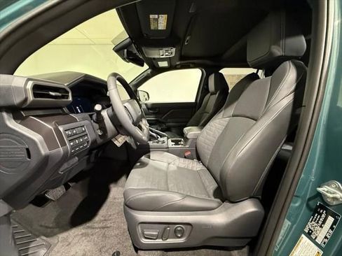 New 2026 Toyota 4Runner TRD Off-Road Premium image 13