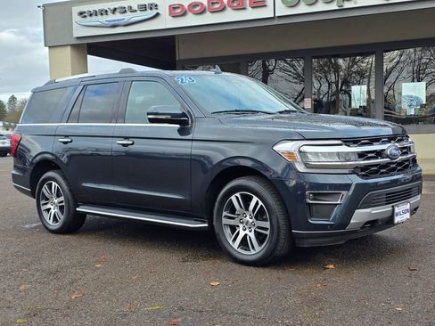 Used 2023 Ford Expedition Limited image 35