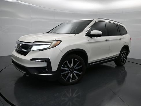 Used 2019 Honda Pilot Elite image 1