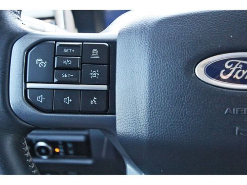 Certified 2024 Ford F350 Lariat w/ Lariat Ultimate Package AWD/4WD image 18
