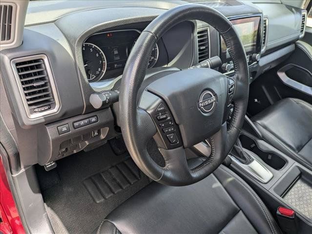 Used 2024 Nissan Frontier SL RWD image 10