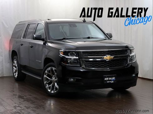 Used 2018 Chevrolet Suburban LT AWD/4WD image 1