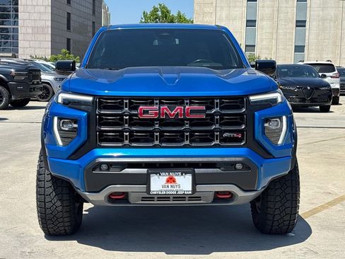 Used 2023 GMC Canyon AT4 w/ AT4 Premium Package AWD/4WD image 8