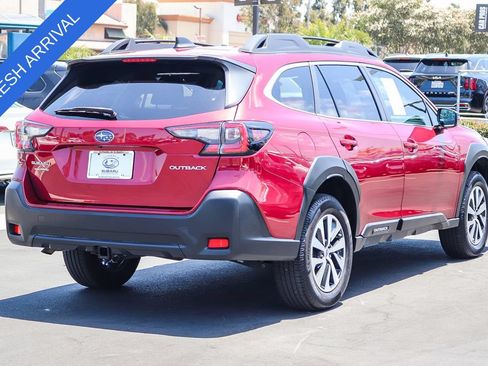Certified 2024 Subaru Outback Premium AWD/4WD image 5