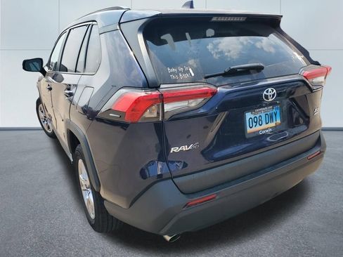 Used 2022 Toyota RAV4 XLE w/ Convenience Package AWD/4WD image 8